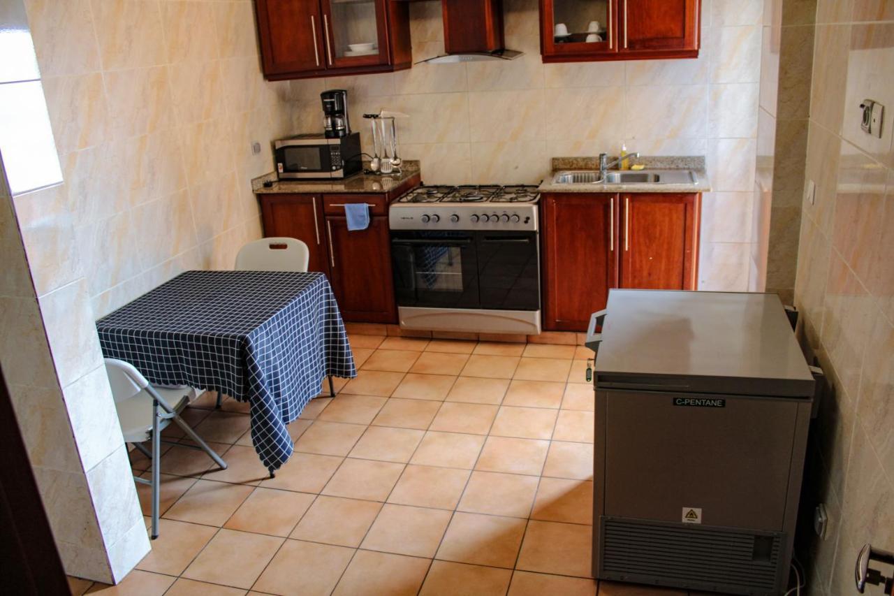 Residence Le Carat Bonapriso Douala Buitenkant foto