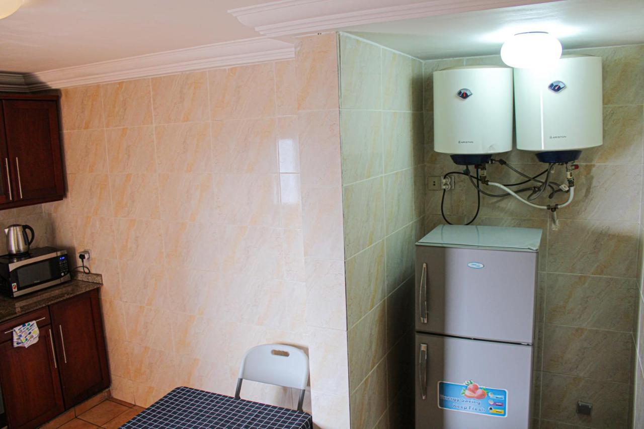 Residence Le Carat Bonapriso Douala Buitenkant foto