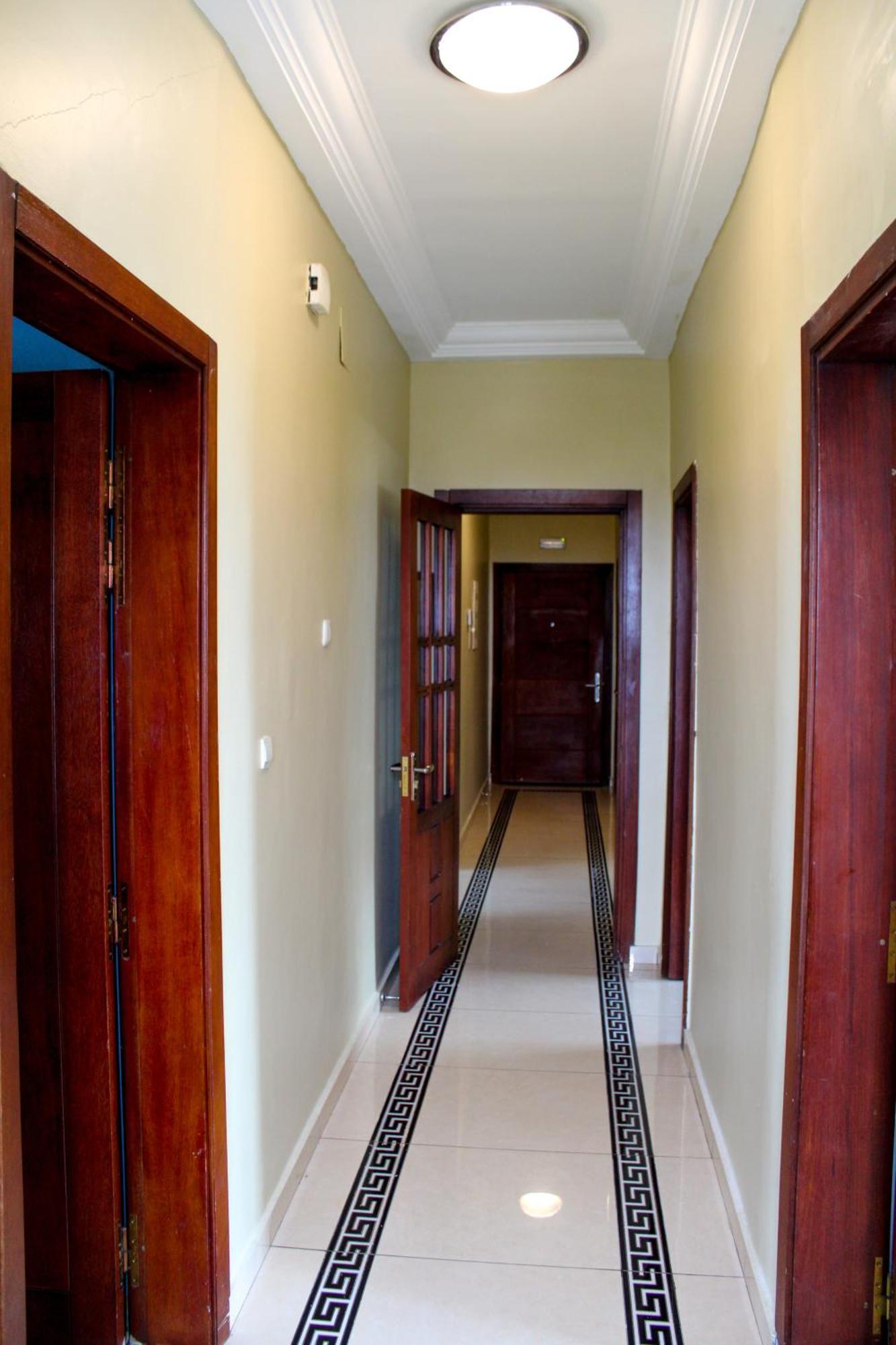 Residence Le Carat Bonapriso Douala Buitenkant foto